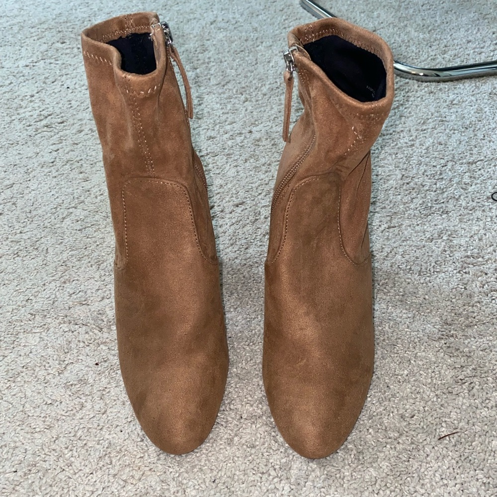 Steve Madden over ankle booties size 7.5